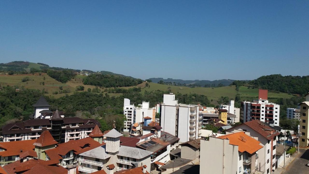 Mirante das águas apart Piratuba Esterno foto