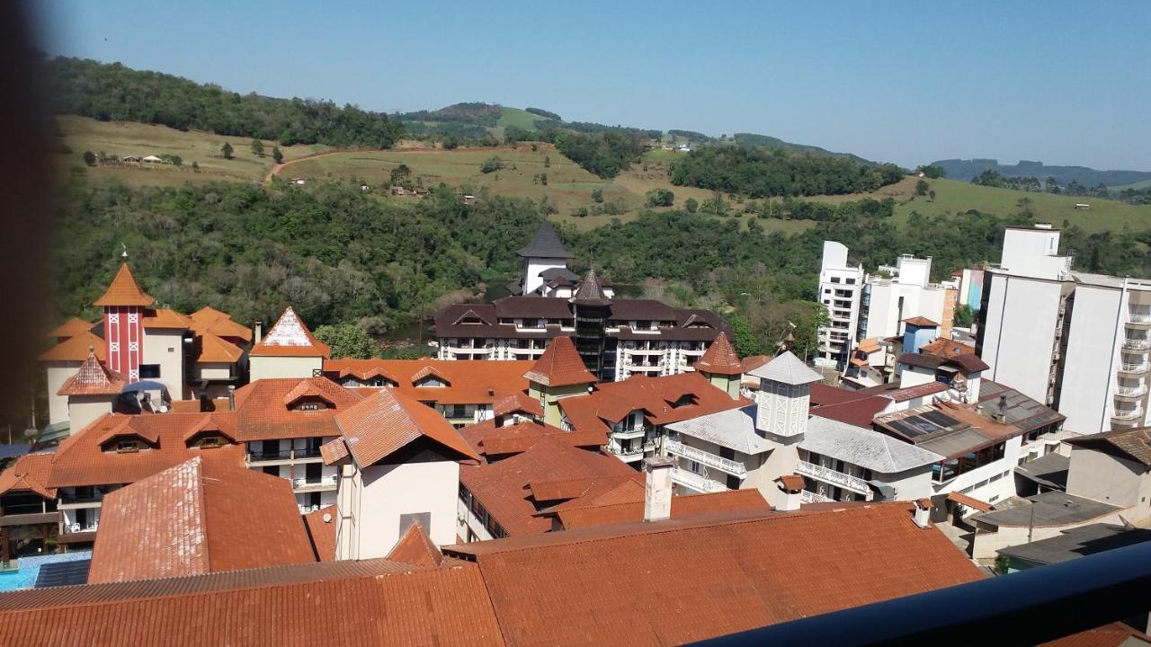Mirante das águas apart Piratuba Esterno foto